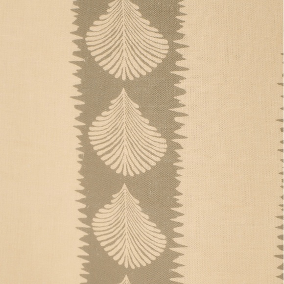 Dress To Elegant Yellow and Gray Palm Patterned 3-piece Set - Picture 4 of 6